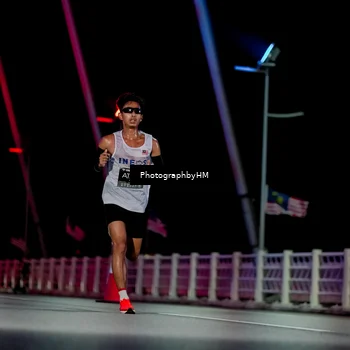 Runner Photo 6687440