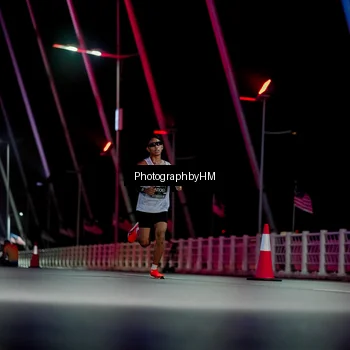 Runner Photo 6687456
