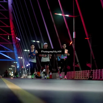 Runner Photo 6687460