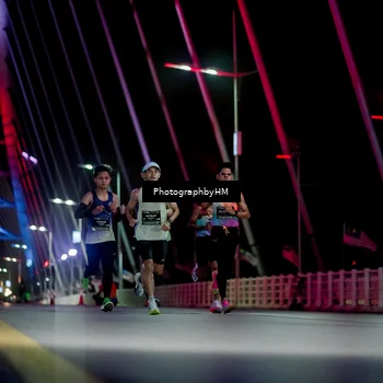 Runner Photo 6687462