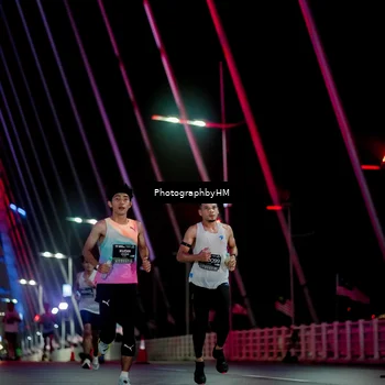 Runner Photo 6687496