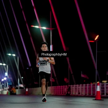 Runner Photo 6687521