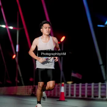 Runner Photo 6687526