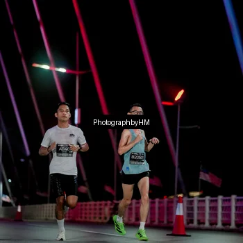 Runner Photo 6687541