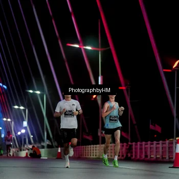 Runner Photo 6687548