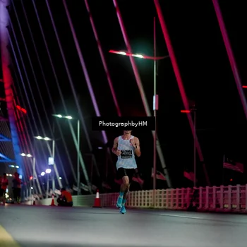 Runner Photo 6687562