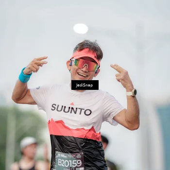 Runner Photo 6687569