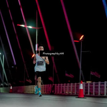 Runner Photo 6687571