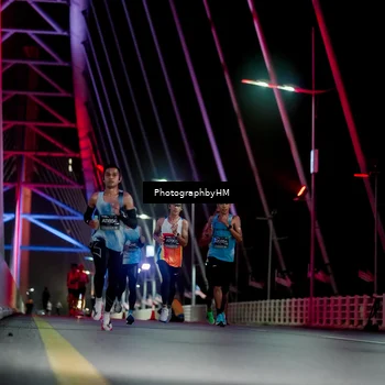 Runner Photo 6687602