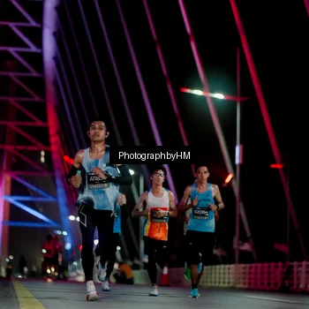 Runner Photo 6687606