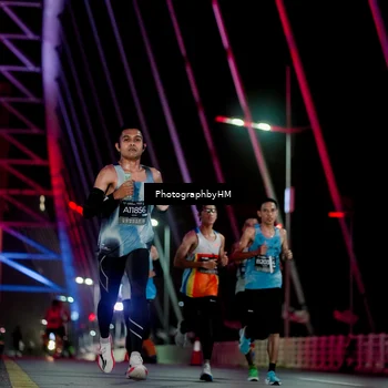 Runner Photo 6687619