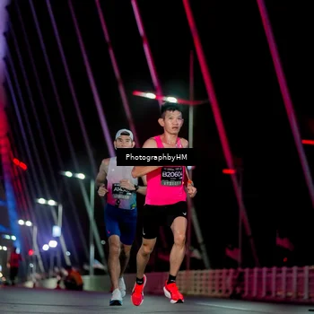 Runner Photo 6687639