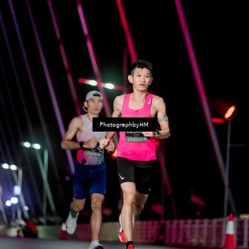 Runner Photo 6687641