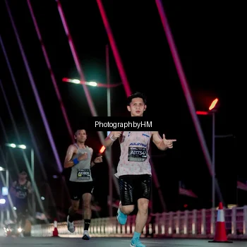 Runner Photo 6687670