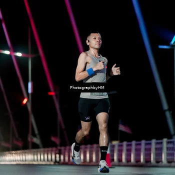 Runner Photo 6687680