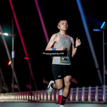 Runner Photo 6687682