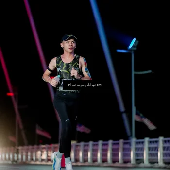 Runner Photo 6687699