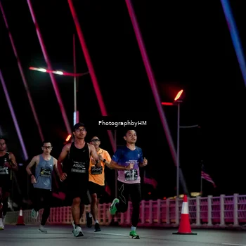 Runner Photo 6687711