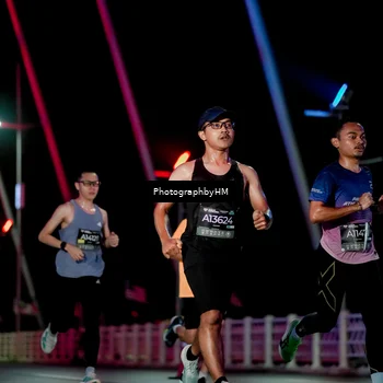 Runner Photo 6687729