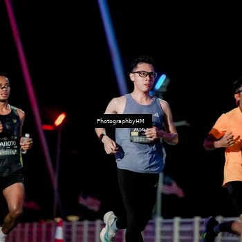Runner Photo 6687735