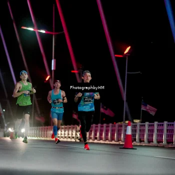 Runner Photo 6687775
