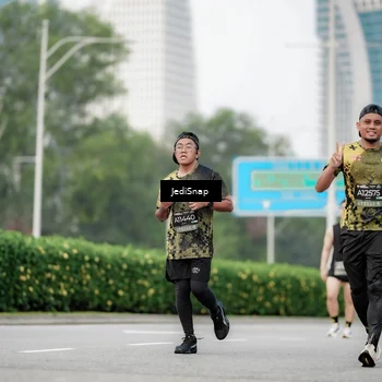 Runner Photo 6687808