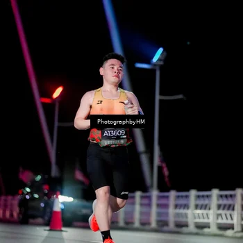 Runner Photo 6687811