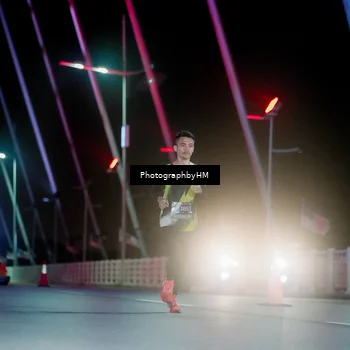 Runner Photo 6687828