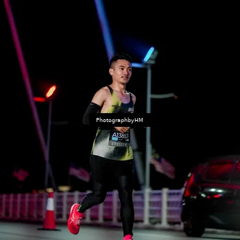 Runner Photo 6687834