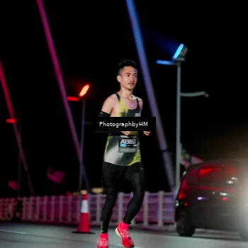 Runner Photo 6687836