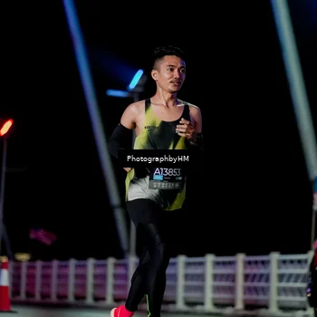 Runner Photo 6687841