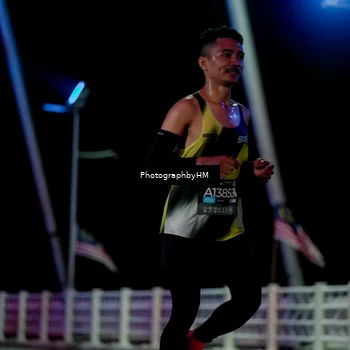 Runner Photo 6687844