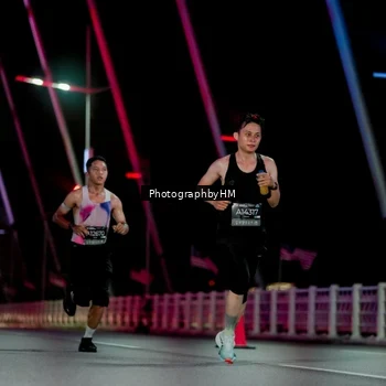 Runner Photo 6687866