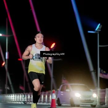 Runner Photo 6687887