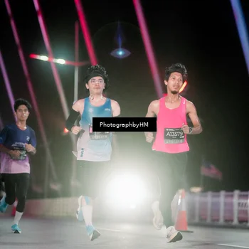 Runner Photo 6687903