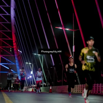 Runner Photo 6687923