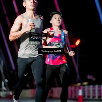 Runner Photo 6687945