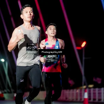 Runner Photo 6687959
