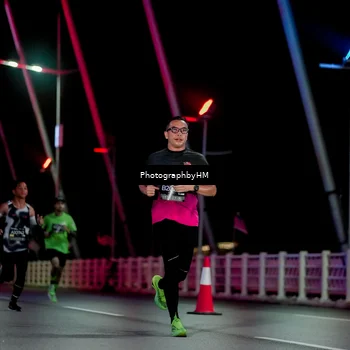 Runner Photo 6687995