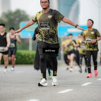 Runner Photo 6687997