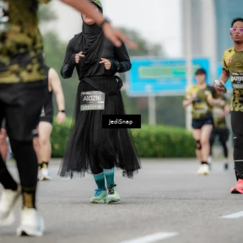 Runner Photo 6688011