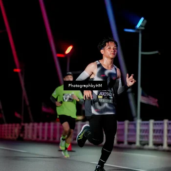 Runner Photo 6688014