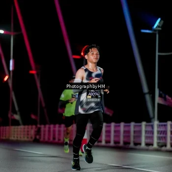 Runner Photo 6688018