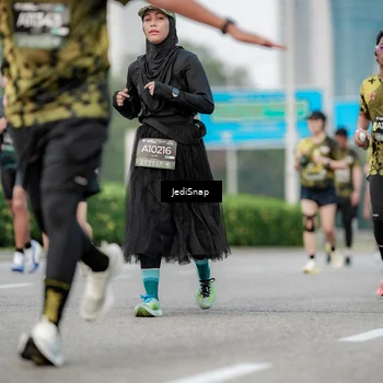 Runner Photo 6688022