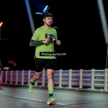 Runner Photo 6688028