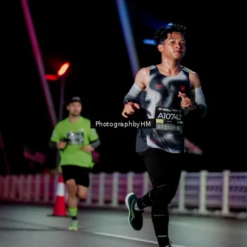 Runner Photo 6688029