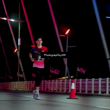 Runner Photo 6688040