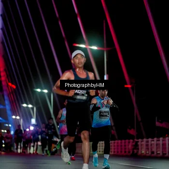 Runner Photo 6688059