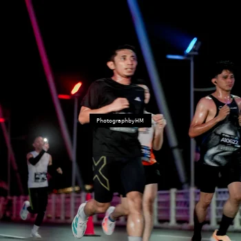 Runner Photo 6688094