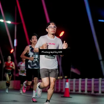 Runner Photo 6688098